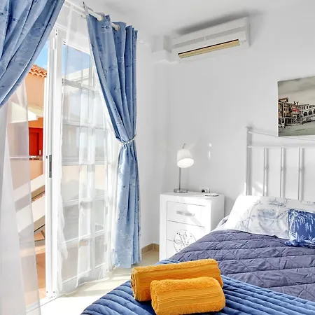 Apartamento Atico De Lujo Con Gran Terraza, Piscina Climatizada Y Parking En Cristianos - Es-347-4 *